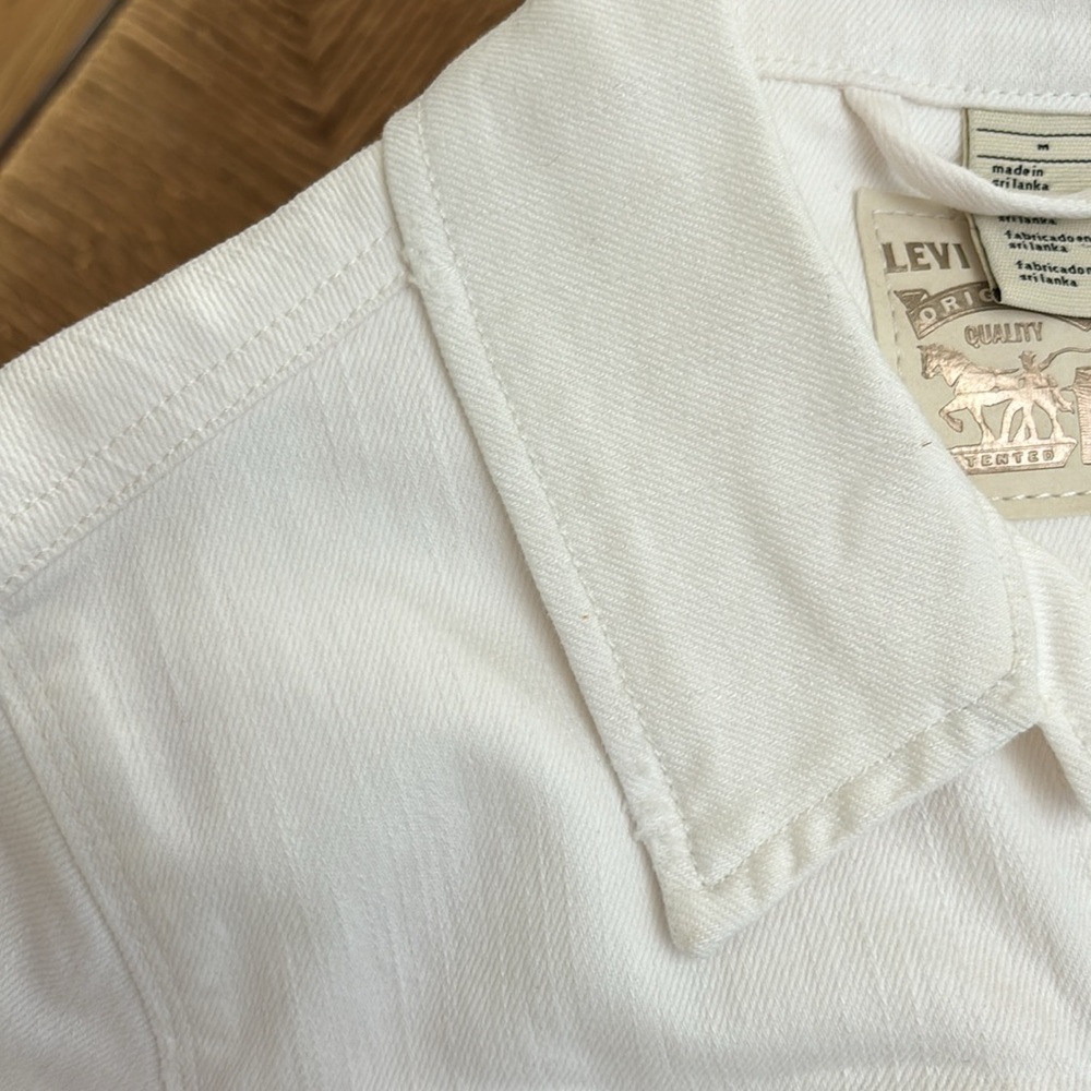 Levi’s White Denim Jacket - image 7